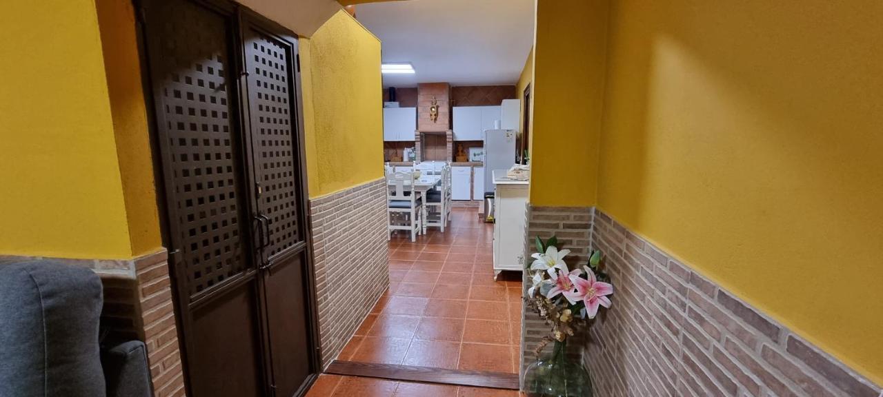 Apartamento Turistico "El Rincon De La Pernila" グアダルペ エクステリア 写真